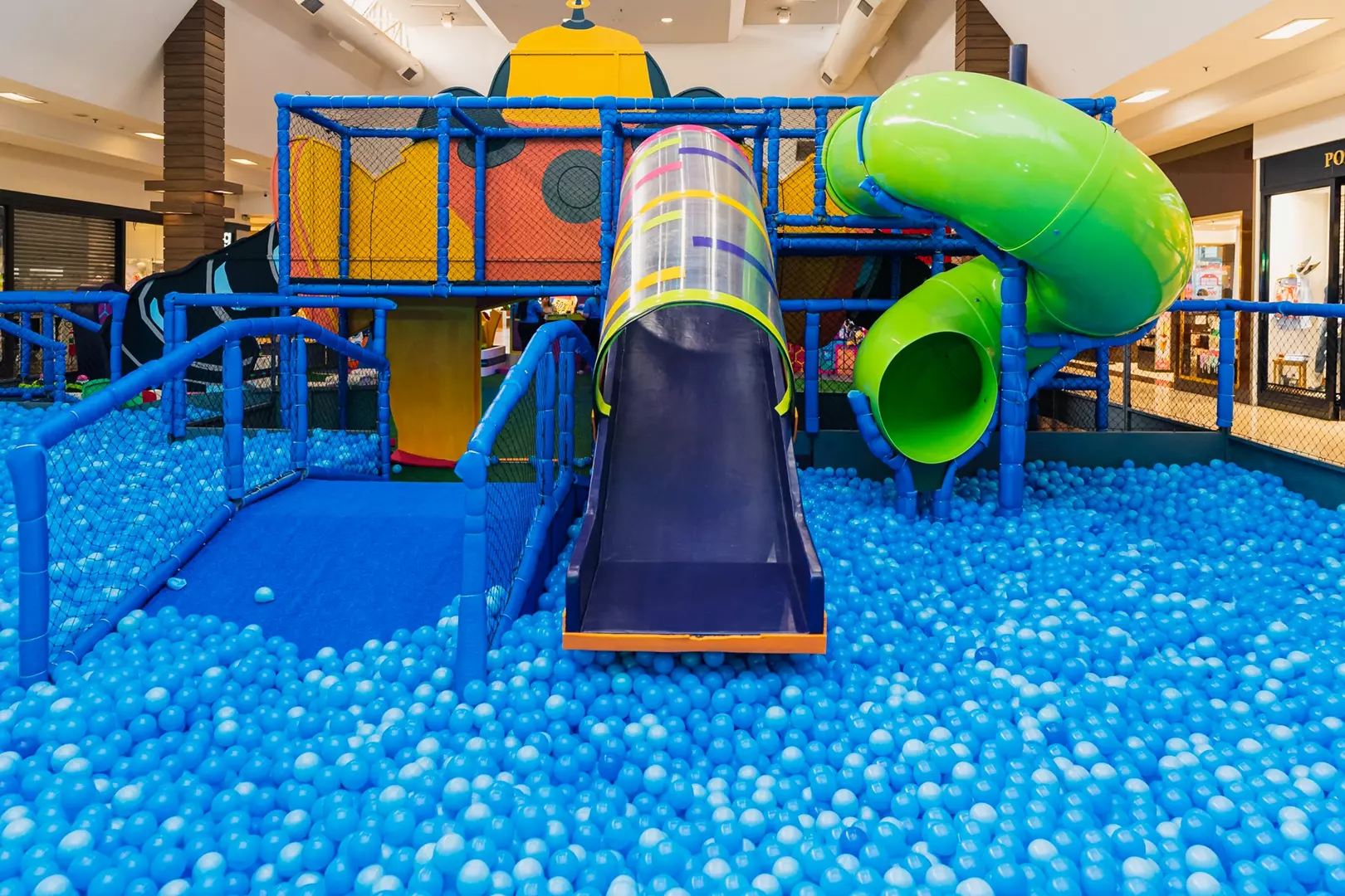 Circuito de brincadeiras do PK XD garante diversão para as férias infantis no Mooca Plaza Shopping